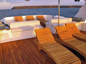 Tip Top IV first class yacht deck